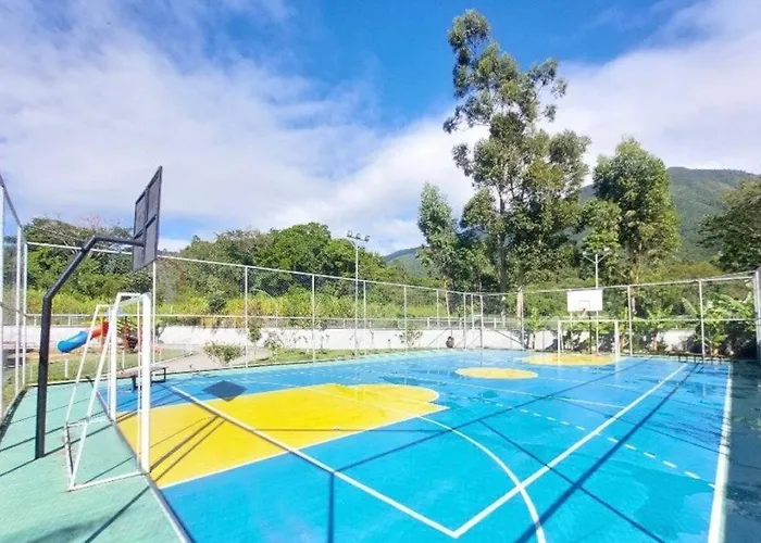 Apartamento Na Palhoca, Com Vista Para O Mar, Proximo A Mercados, Padarias E Farmacias.