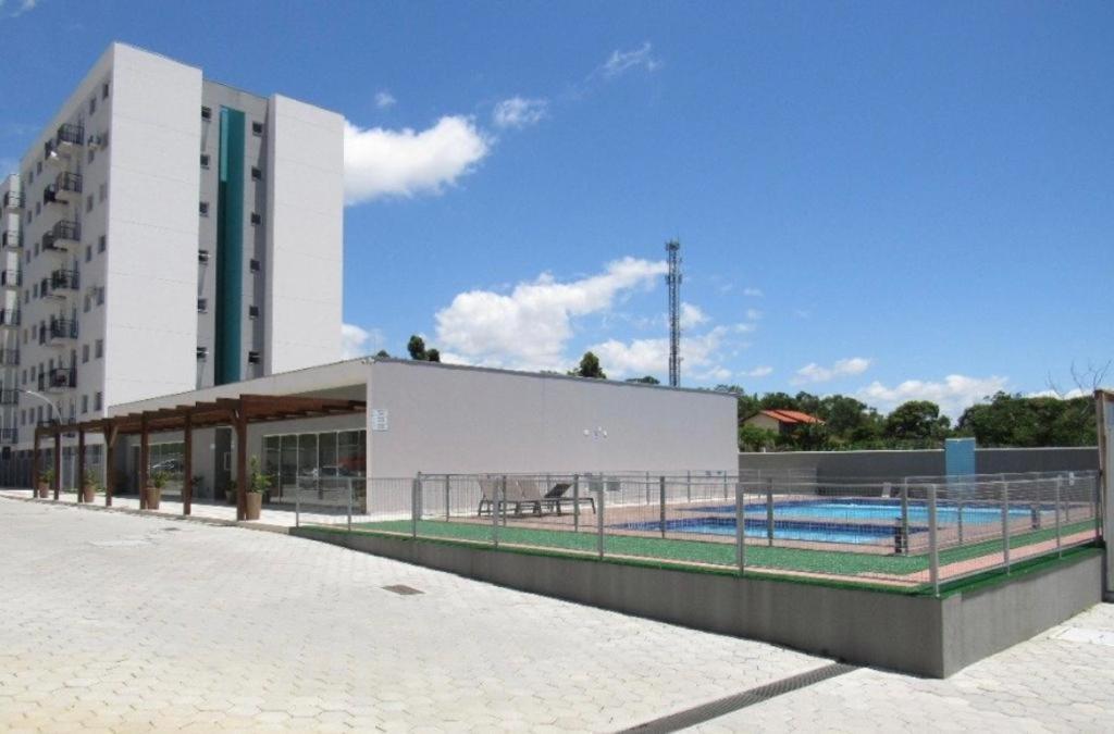 Na Palhoca, Com Vista O Mar, Proximo A Mercados, Padarias E Farmacias. Apartment *