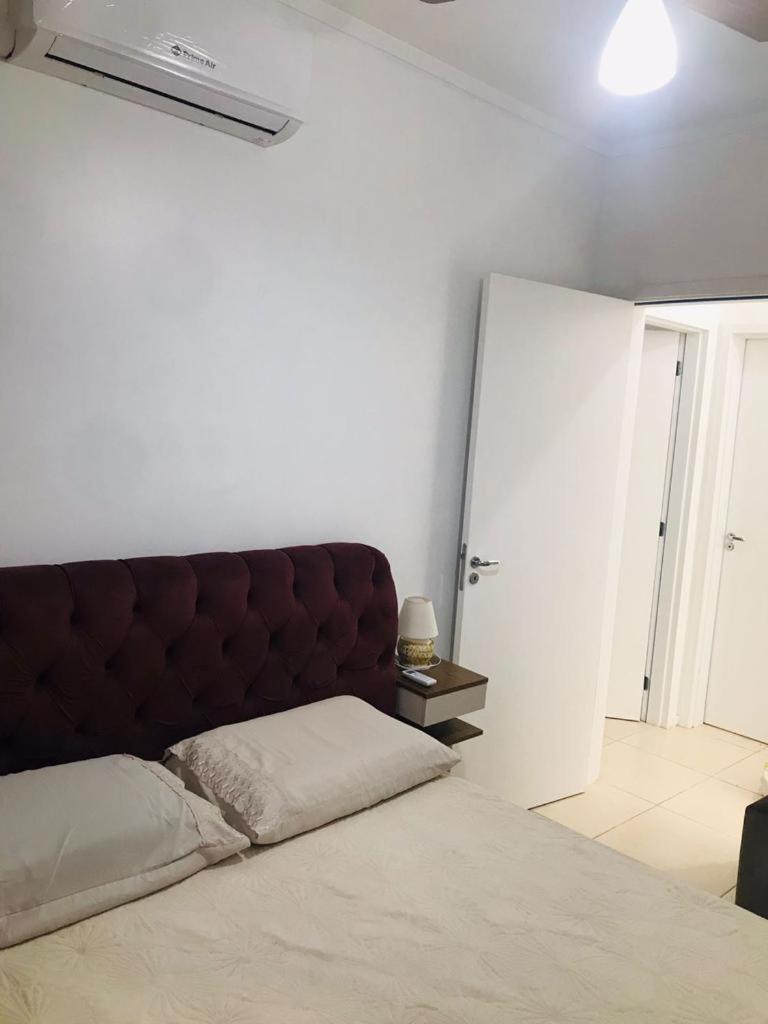 Na Palhoca, Com Vista O Mar, Proximo A Mercados, Padarias E Farmacias. Apartment Palhoca